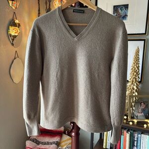 Franco Ziche Wool-Cashmere Blend Beige V-Neck Sweater (Made in Italy)